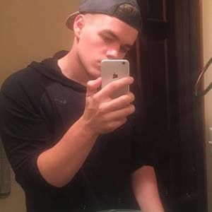 Meet your Posher, Tanner